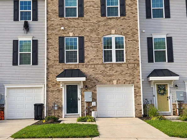 8262 Willowbend Turn, Manassas, VA 20109