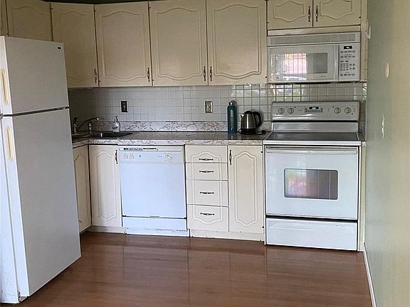 4th image of 1171 Appleseed Ln APT B