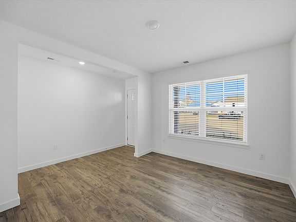 5th image of 7740 Belhaven Ln #1