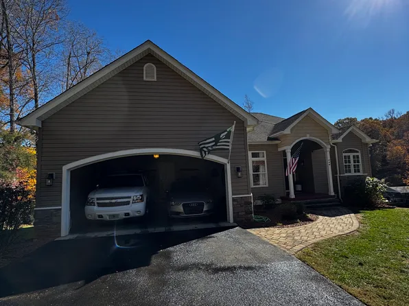 248 Woodbrook Rd, Moneta, VA 24121
