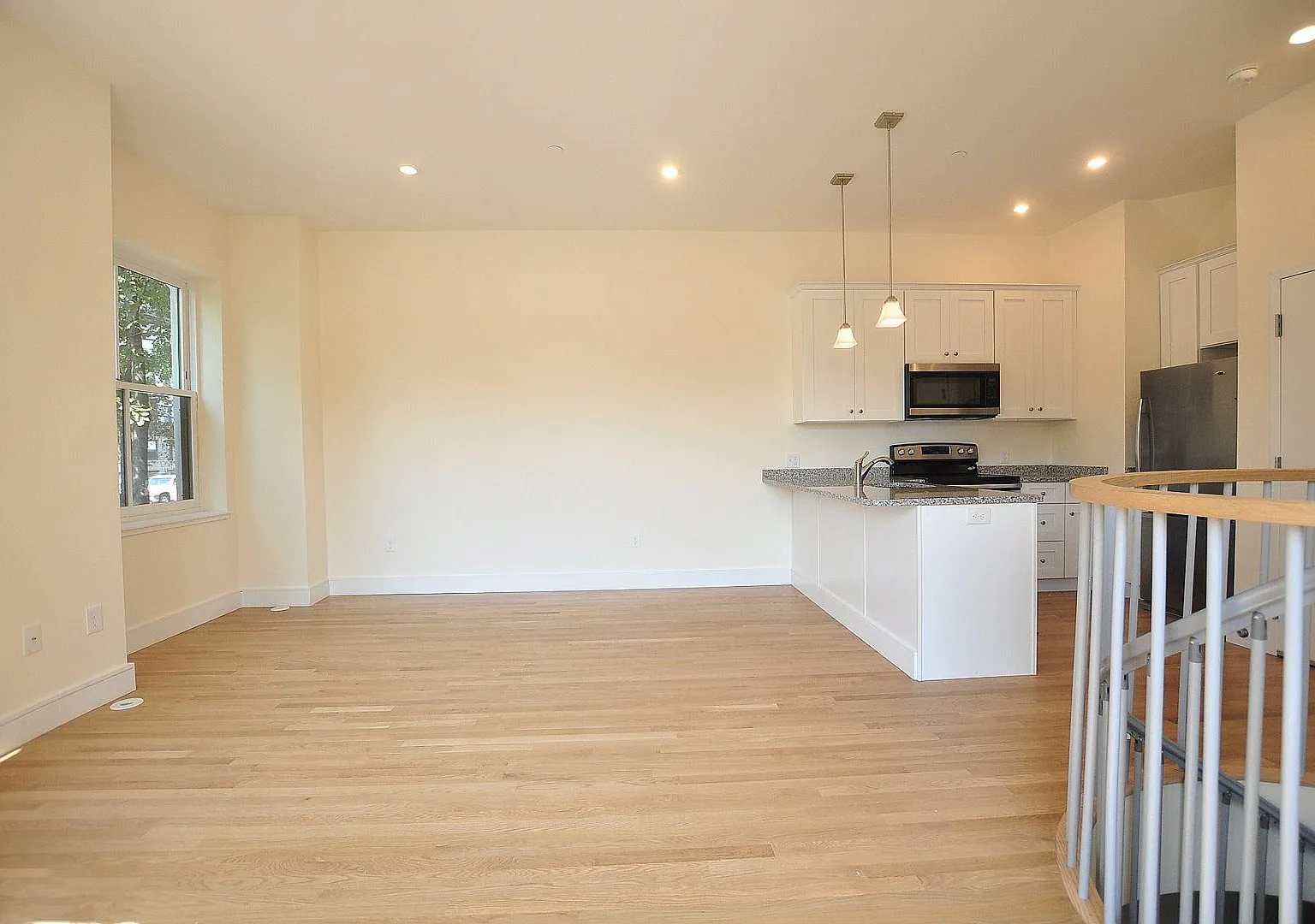 883 Beacon St #1A Boston MA 02215 — Photo 3