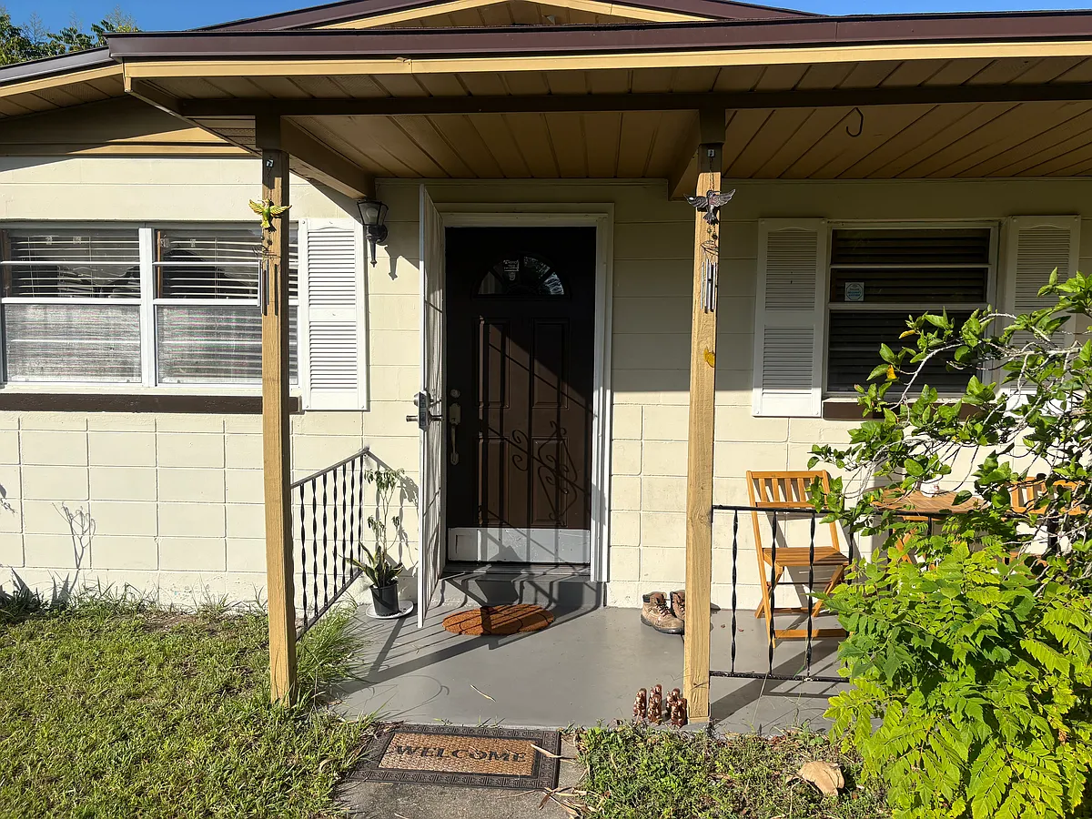 front door - 2810 Geoffrey Dr