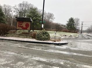 2 Thayer Pond Dr #3, Oxford, MA 01540