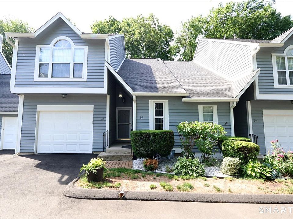 1st image of 34 Hawley Glen #34