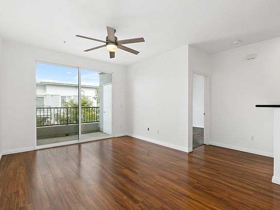 5th image of 1801 E Katella Ave APT 4076