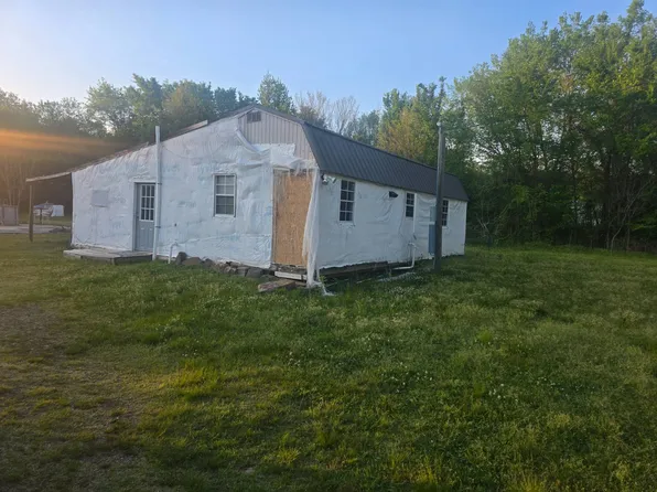 8527 S Highway 23 #1, Ozark, AR 72949