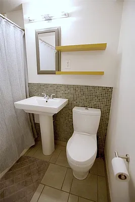 Sold by R New York | media 8