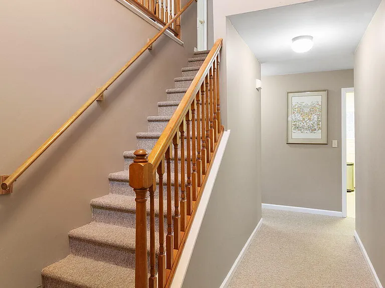 22 Kickapoo Dr — Photo 9