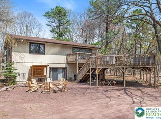 70 Pineknoll Dr, Lehighton, PA 18235