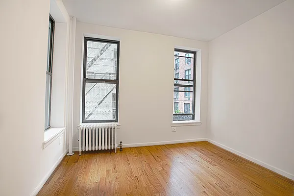 Rented by Avenues Real Estate | media 7