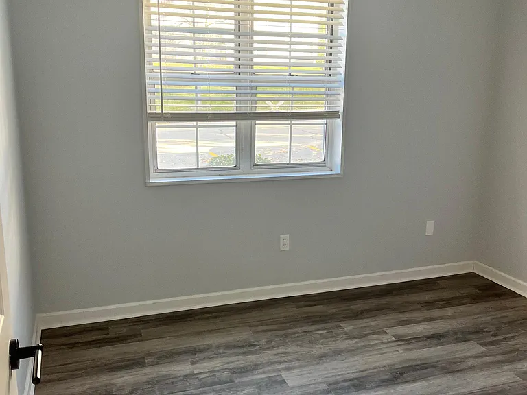 8914 N Swan Cir — Photo 26