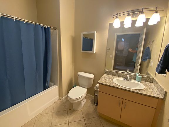 3rd image of 1643 6th Ave APT 404