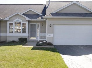 1919 Quail Run Dr, Kalamazoo, MI 49009