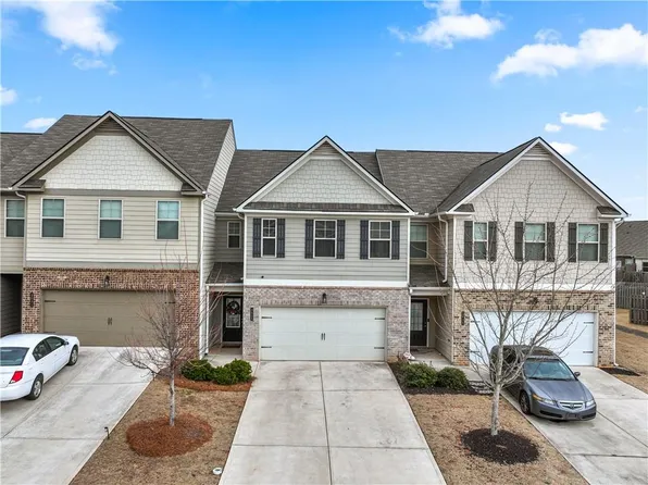 3635 Canyon Springs Dr, Oakwood, GA 30566