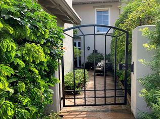 9751 Claiborne Sq, La Jolla, CA 92037