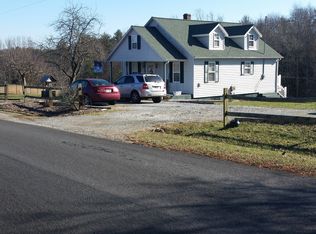 2634 Pine Mountain Rd, Independence, VA 24348