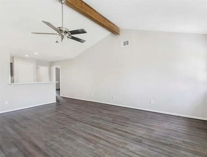 10022 Old Towne Ln — Photo 12