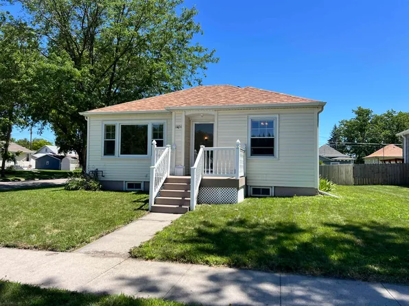 1101 S 6th St, Norfolk, NE 68701