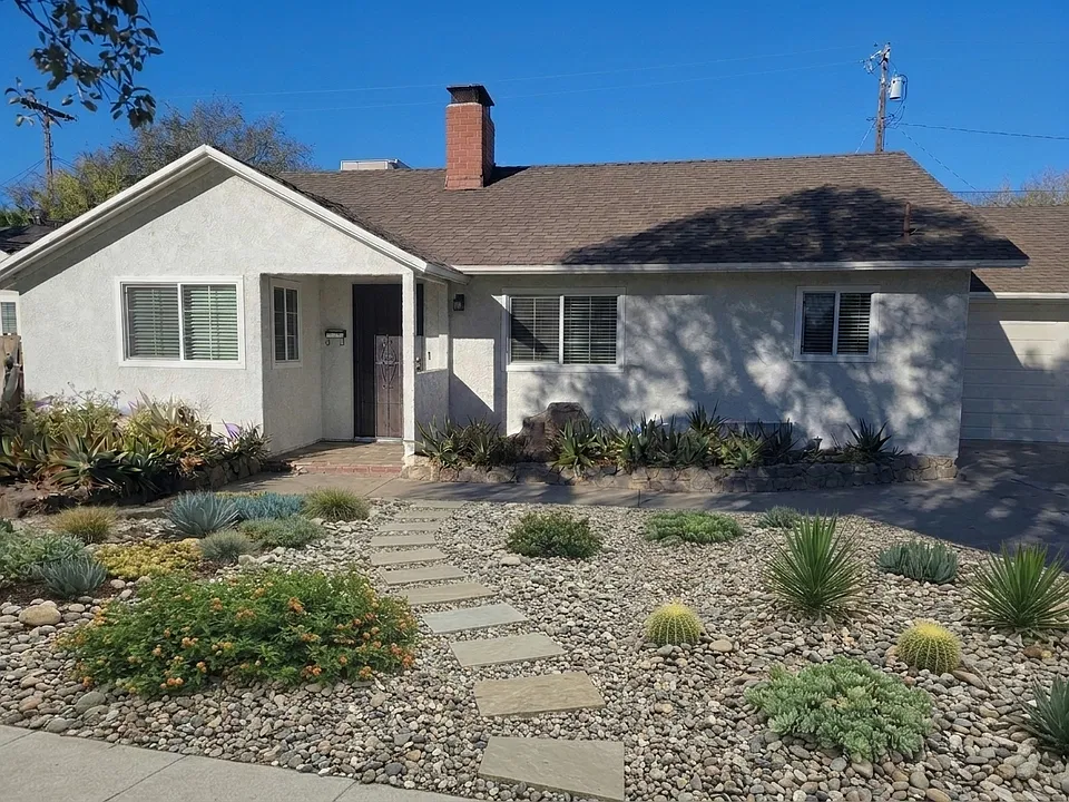 8113 Bianca Ave