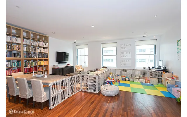 Rented by Douglas Elliman | media 8