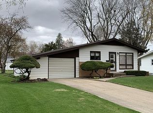551 Beach St S, Kewanee, IL 61443
