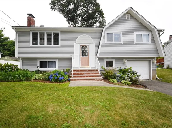 37 Thornton Ave, Brockton, MA 02301