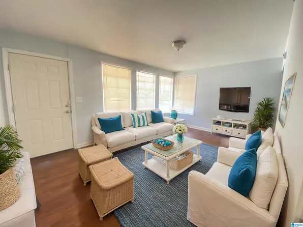 620 Annie Laura Dr, Birmingham, AL 35215