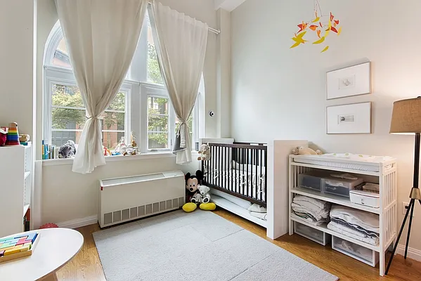 Sold by Nest Seekers International | media 7