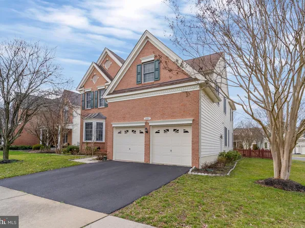 25917 Quinlan St, Chantilly, VA 20152