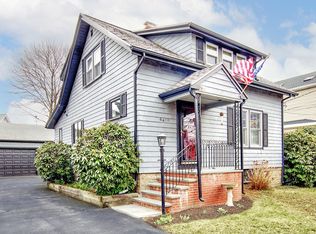 64 Livingstone Ave, Beverly, MA 01915