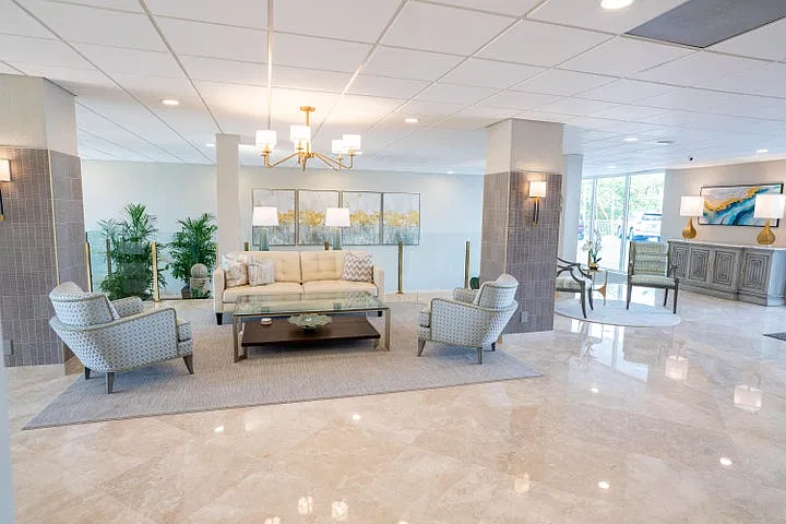 2701 N Ocean Blvd #2B
