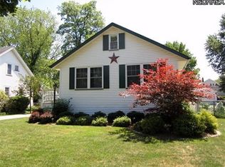 21135 Eastwood Ave, Fairview Park, OH