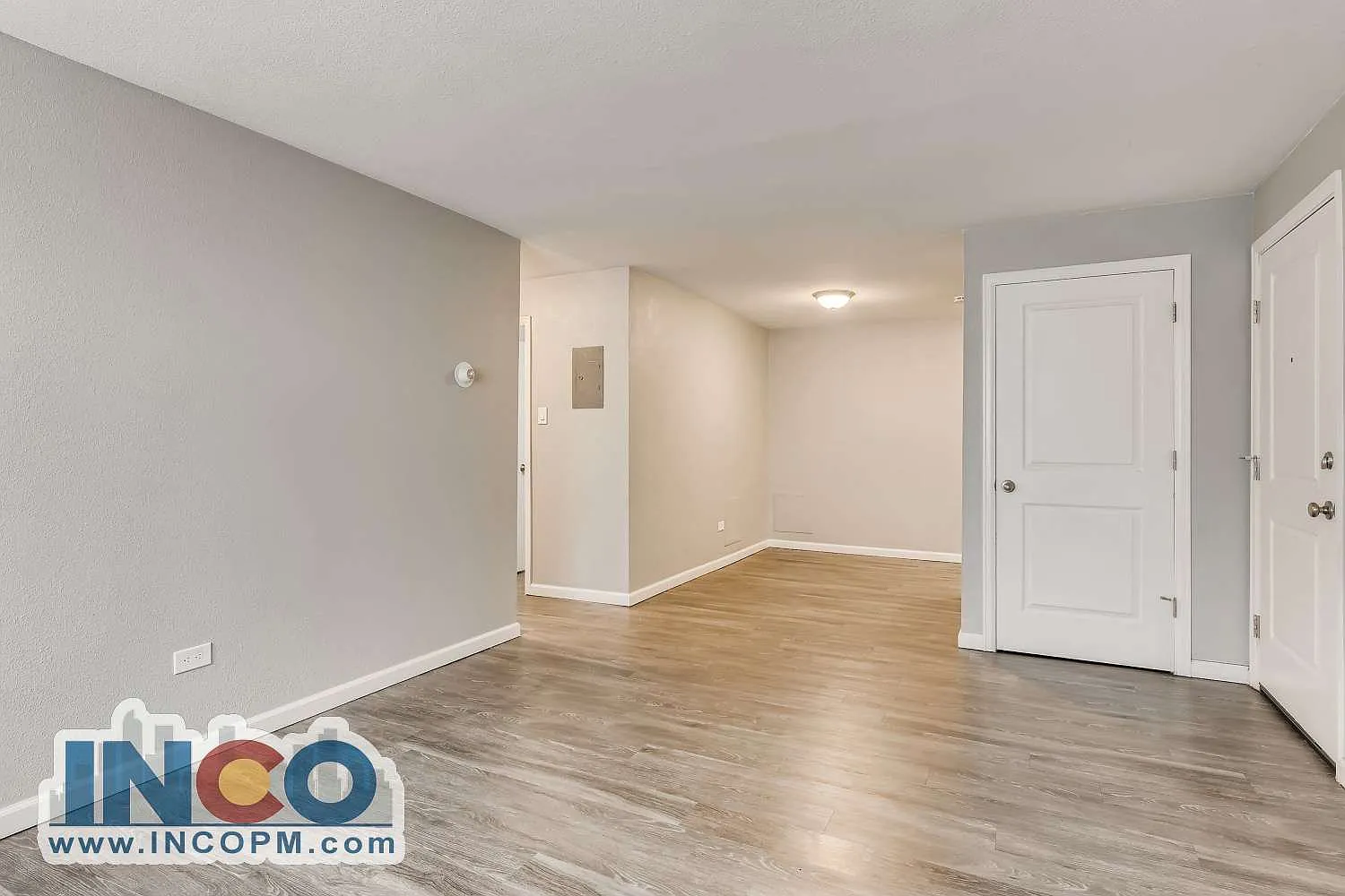 2 bed, 950 sqft, $1,440 — Photo 2