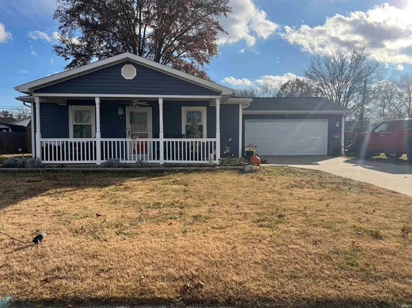 326 Carrie Cv, Chandler, IN 47610