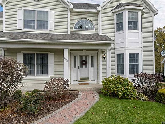 4th image of 2070 Orchard Park Dr