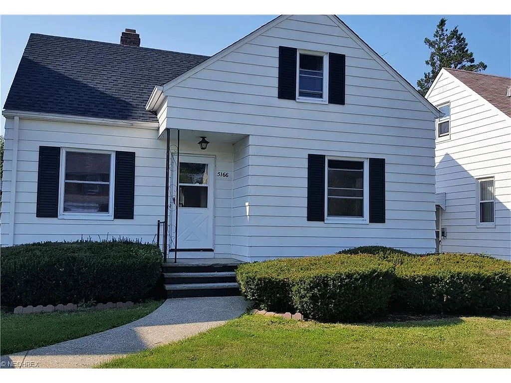 5166 Philip Ave photo 1