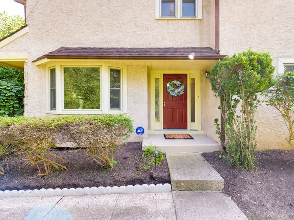 82 Bunker Hill Ct