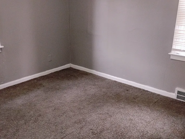10603A Lakepointe St — Photo 10