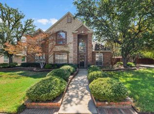 412 Vasey Oak Dr, Keller, TX 76248