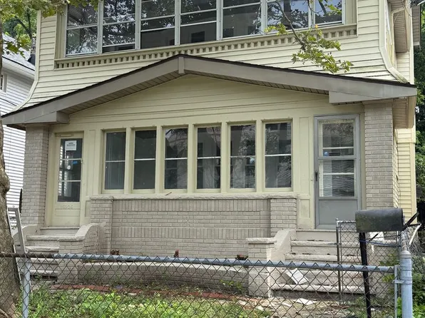 Endora, 16904 Endora Rd #3, Cleveland, OH 44112