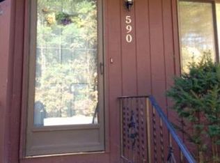 590 Dedham St, Wrentham, MA 02093