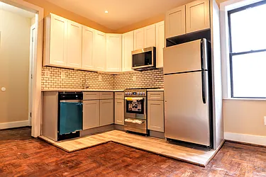 Rented by Bruma Realty LLC