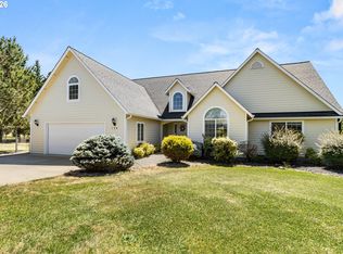 174 Wood Duck Ln, Roseburg, OR 97471