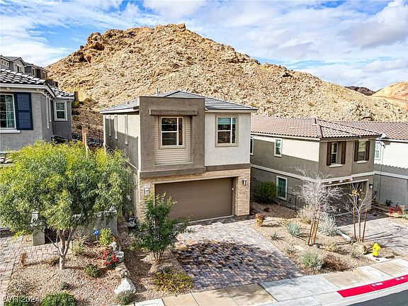 2nd image of 77 Moon Hill Dr