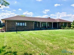 6100 N Opfer Lentz Rd, Curtice, OH 43412