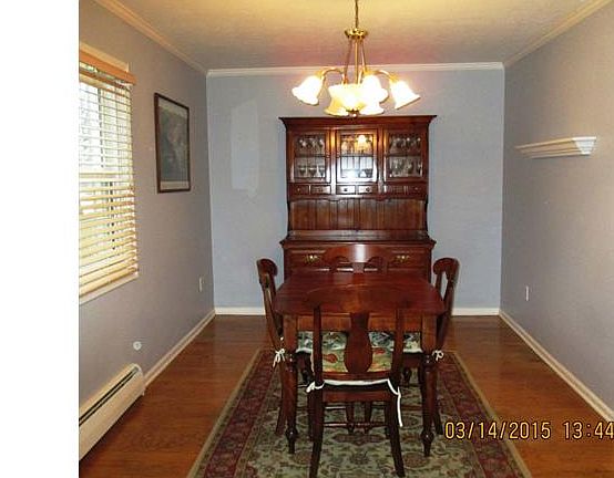 5th image of 6 Meadowlawn Dr Unit 4