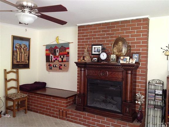 4th image of 16045 Armstrong Ct