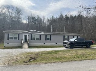 2642 Helenwood Loop Rd, Helenwood, TN 37755