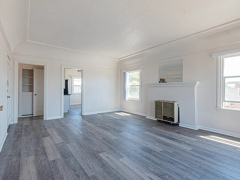 4915 S San Vicente Blvd #4915 — Photo 16