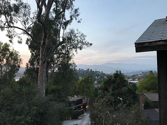 View from deck continues 180 degrees toward Glendale hills.